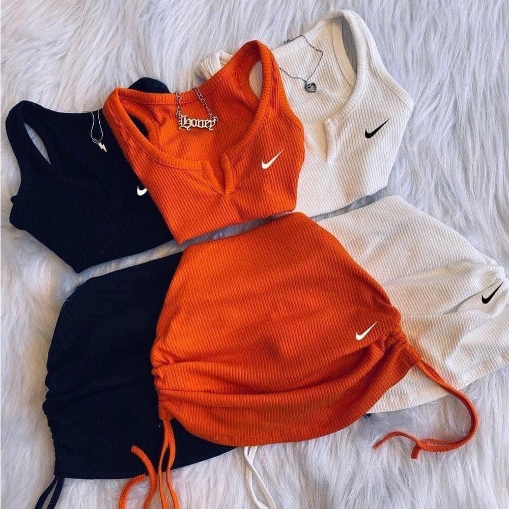 Swoosh check mark
Two-piece summer skirt set